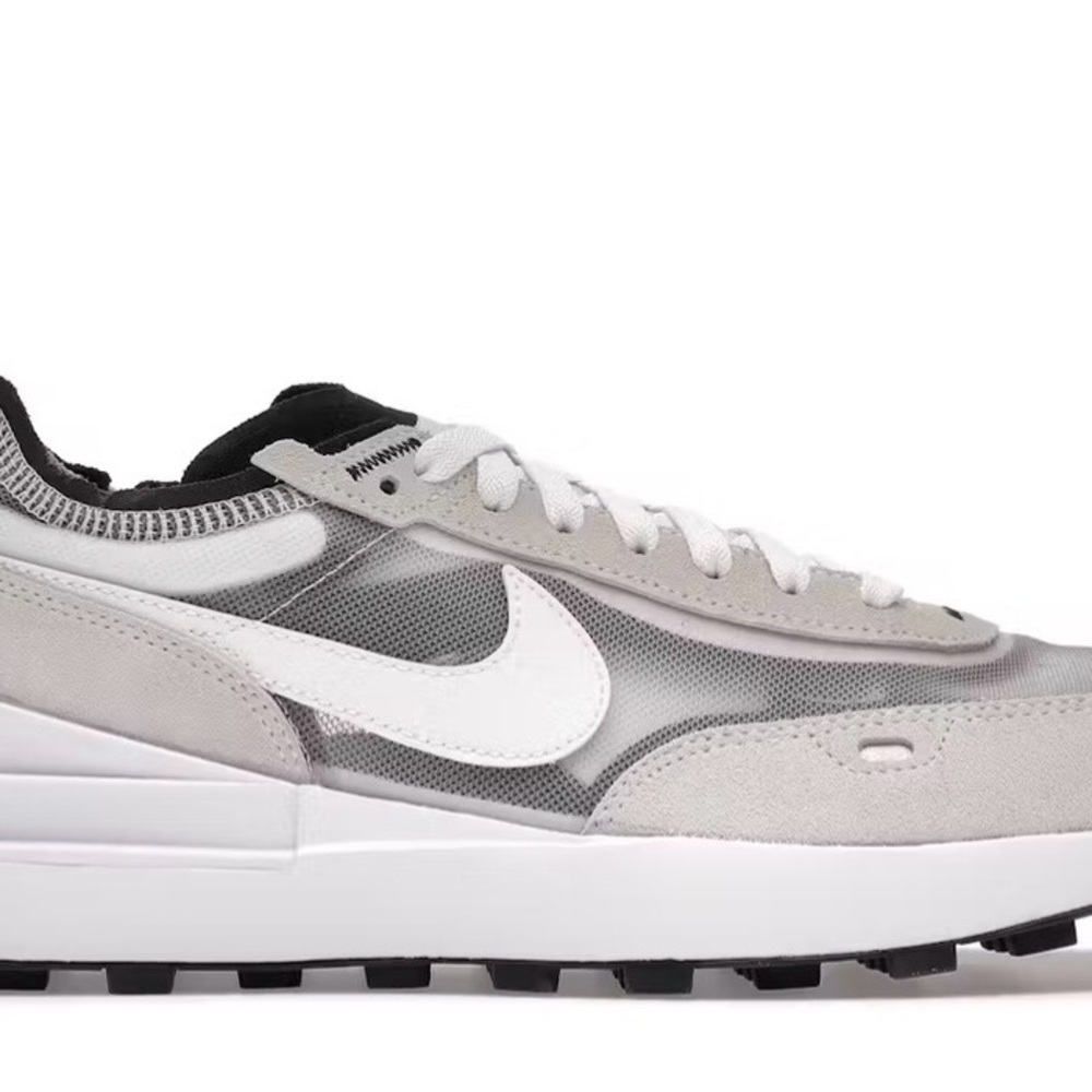 Nike Men’s Waffle 1 White and Gray